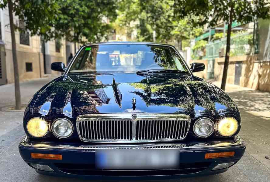 JAGUAR XJ - foto 2