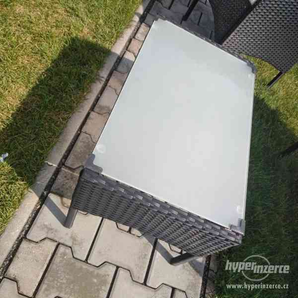 zahradni nabytek balkon terasa set sedacka ratan - foto 12