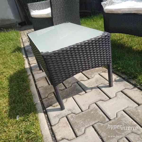 zahradni nabytek balkon terasa set sedacka ratan - foto 13
