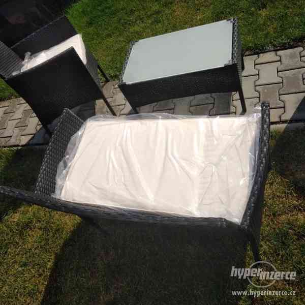 zahradni nabytek balkon terasa set sedacka ratan - foto 24