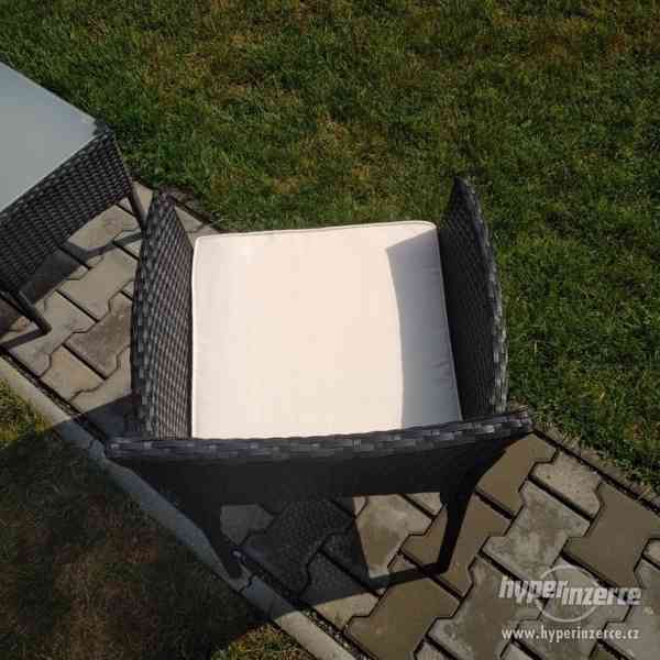 zahradni nabytek balkon terasa set sedacka ratan - foto 25