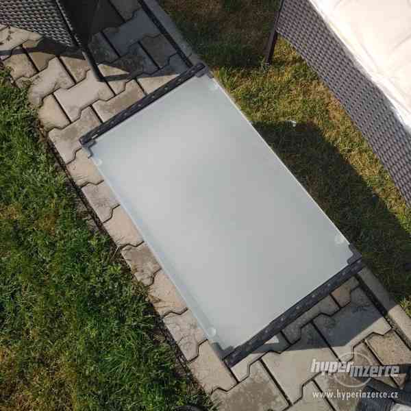 zahradni nabytek balkon terasa set sedacka ratan - foto 27
