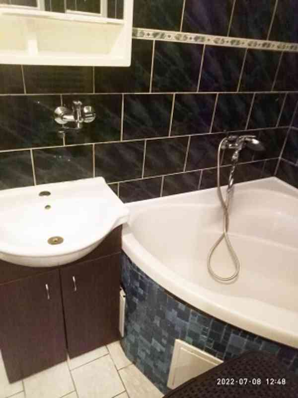 Pronajmu zařízený byt 2+1 v Bukovanech u Sokolova  - foto 8