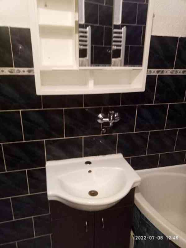 Pronajmu zařízený byt 2+1 v Bukovanech u Sokolova  - foto 6