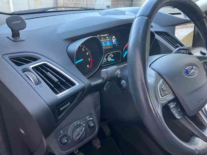 Ford Kuga 1,5 EcoBoost 110kW Titanium Plus, r.v. 2019 - foto 6
