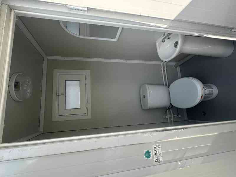 Sanitární kontejner 2x kabina s WC a umyvadlem - foto 4