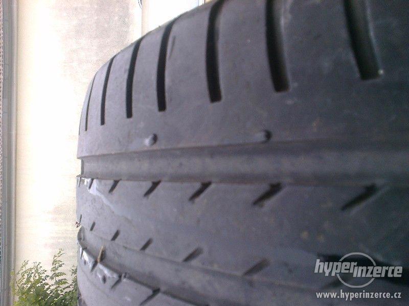 letni pneu 255 35 18 goodyear - foto 2