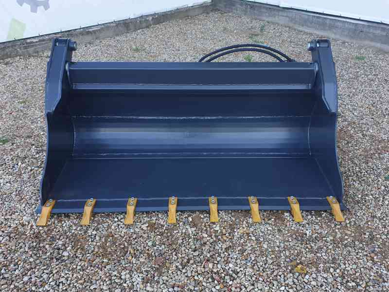 LŽÍCE KLAPAČKA 4V1 - foto 2