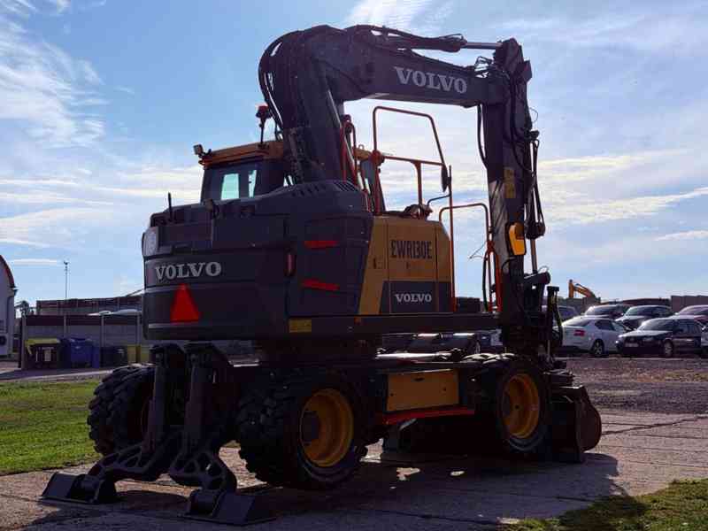 Kolové rypadlo Volvo EWR130E (Možnost leasingu) - foto 4