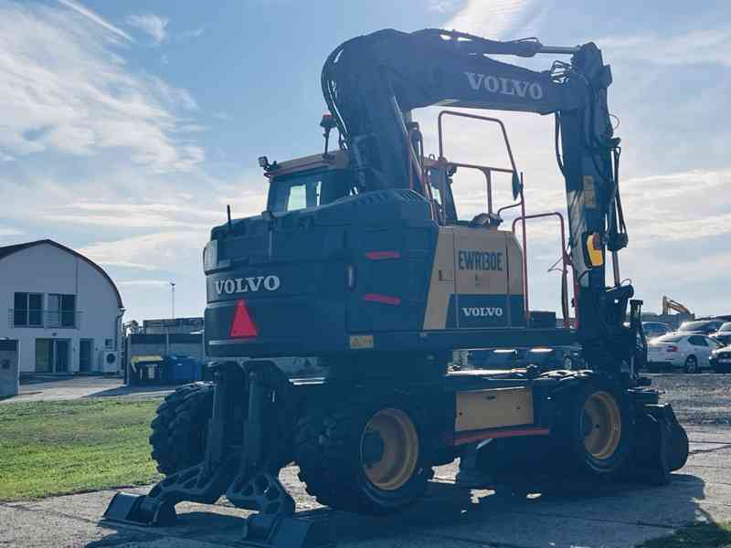 Kolové rypadlo Volvo EWR130E (Možnost leasingu) - foto 4
