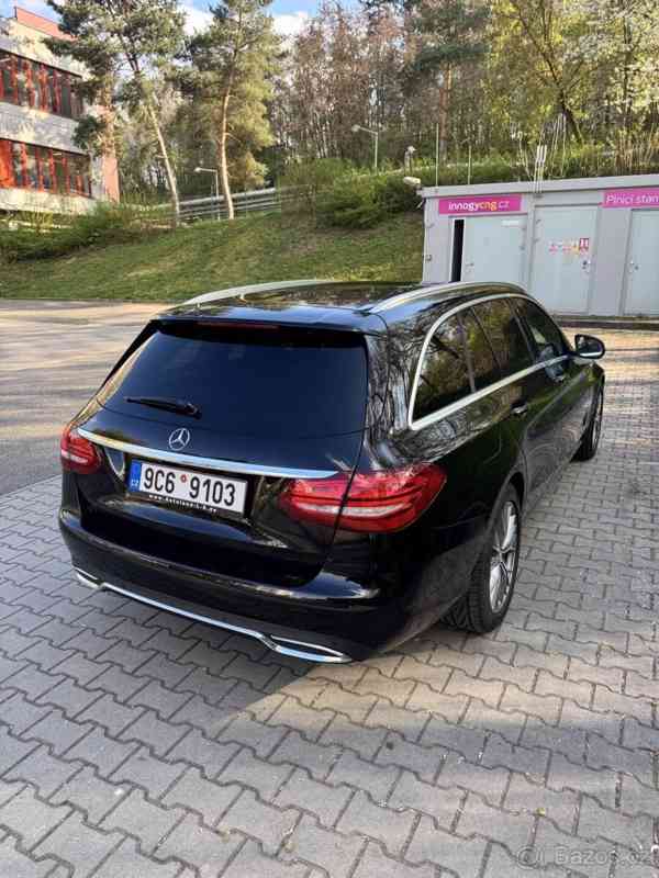 Mercedes-Benz Třídy C 2,2   C 220d - foto 3