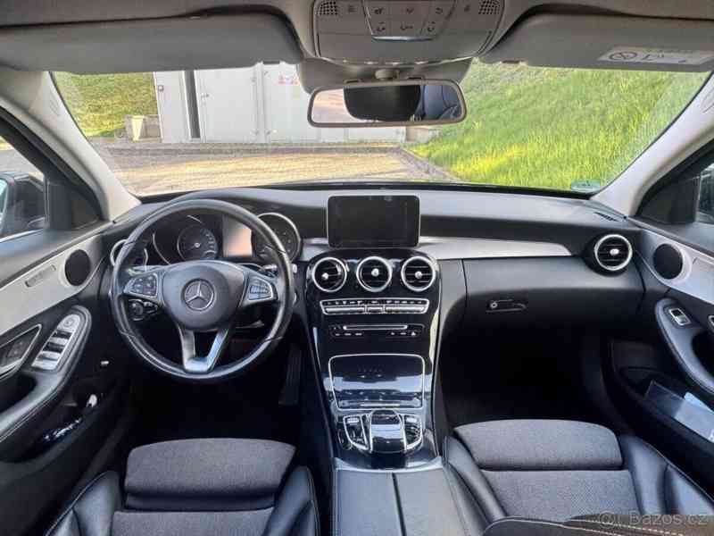 Mercedes-Benz Třídy C 2,2   C 220d - foto 2
