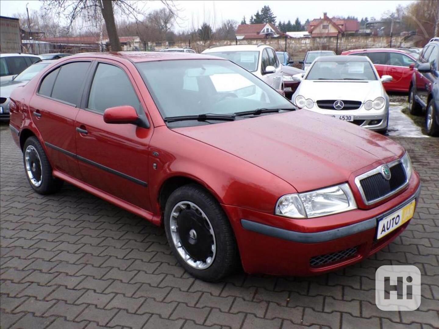 Škoda Octavia 1,6 i CLASSIC - foto 1