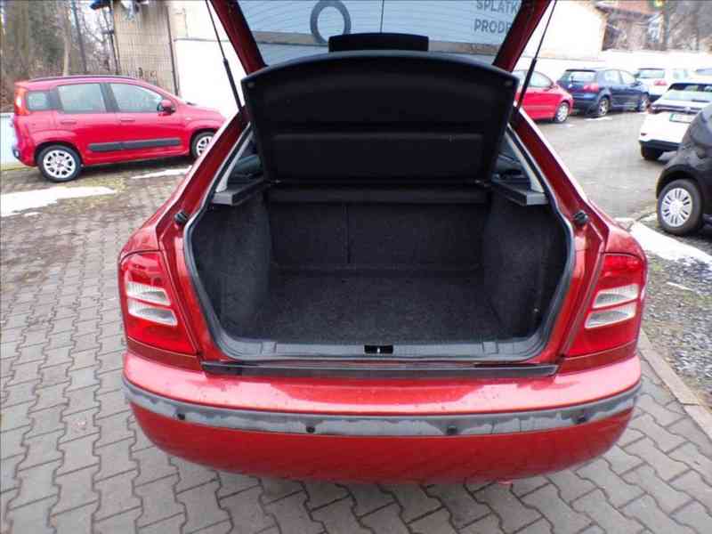 Škoda Octavia 1,6 i CLASSIC - foto 9