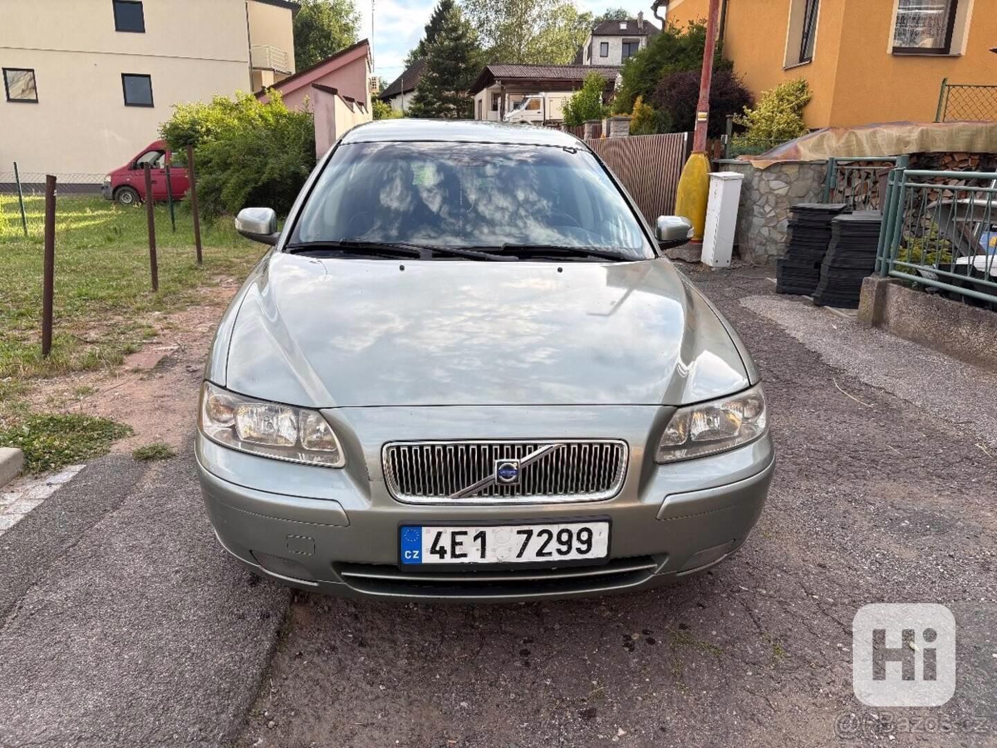 Volvo V70 AWD - foto 1