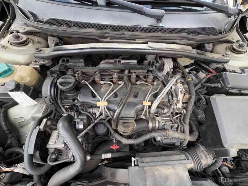 Volvo V70 AWD - foto 4