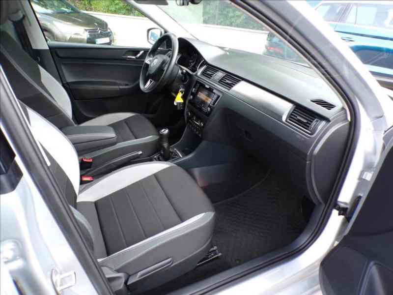 Škoda Rapid 1,2 TSI-81KW 1.MAJITEL - foto 12