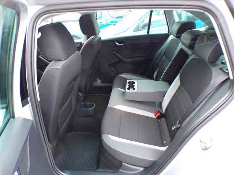 Škoda Rapid 1,2 TSI-81KW 1.MAJITEL - foto 9
