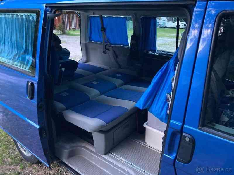 Volkswagen Multivan 2,5   T4, 2002 - foto 3