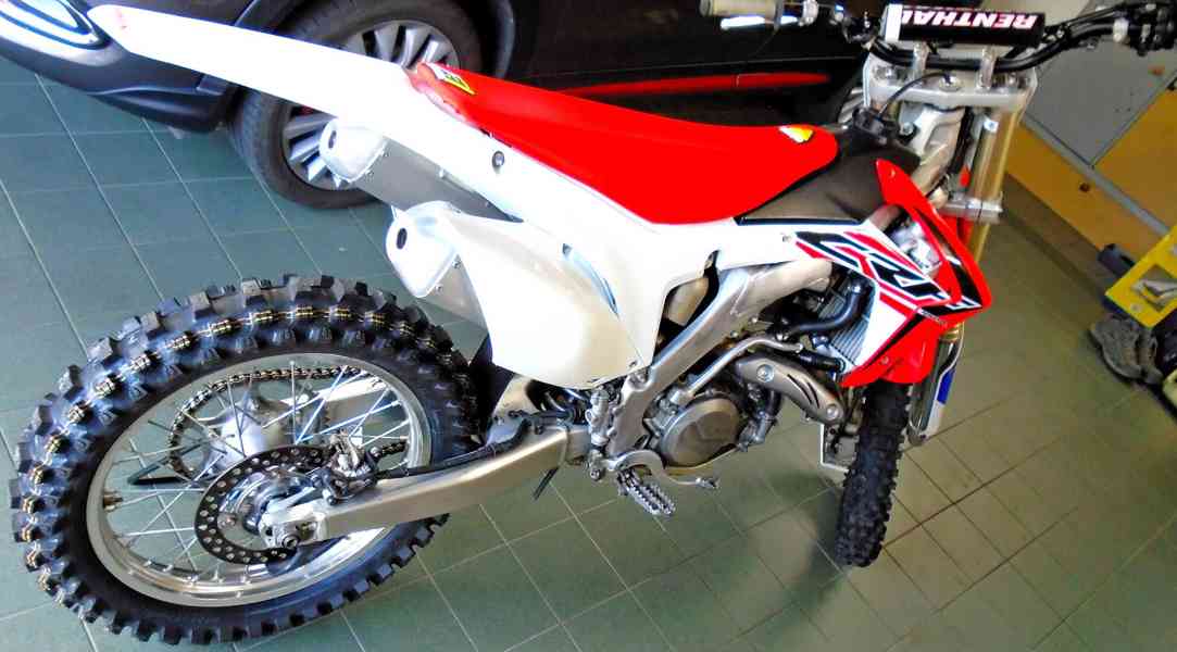 Honda CRF 450 R - foto 19