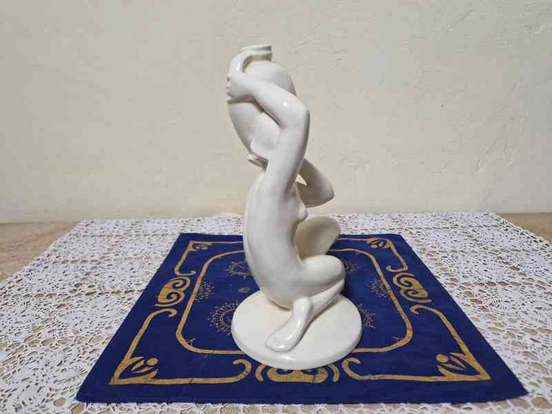 Krásná keramická plastika Dívčí Akt Horní Bříza Signace - foto 6