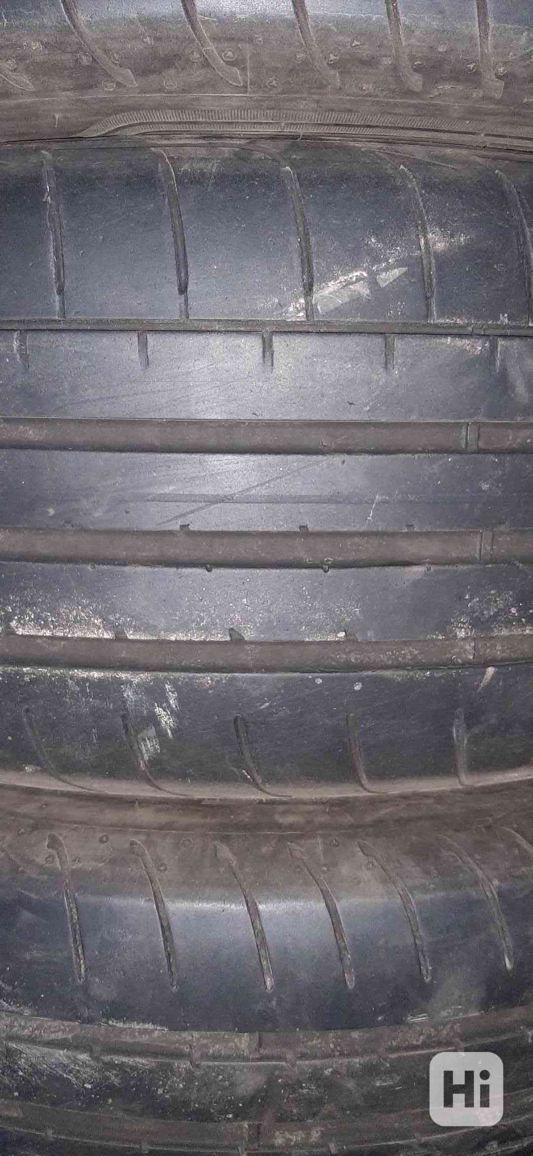 Letní pneu Goodyear eagle 245/50 r20  - foto 1