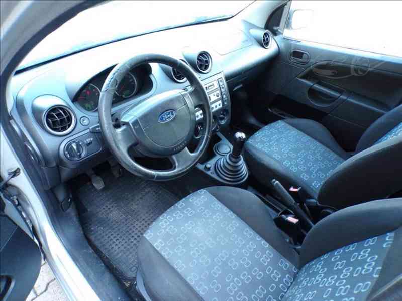 Ford Fiesta 1,4 i KLIMATIZACE - foto 7