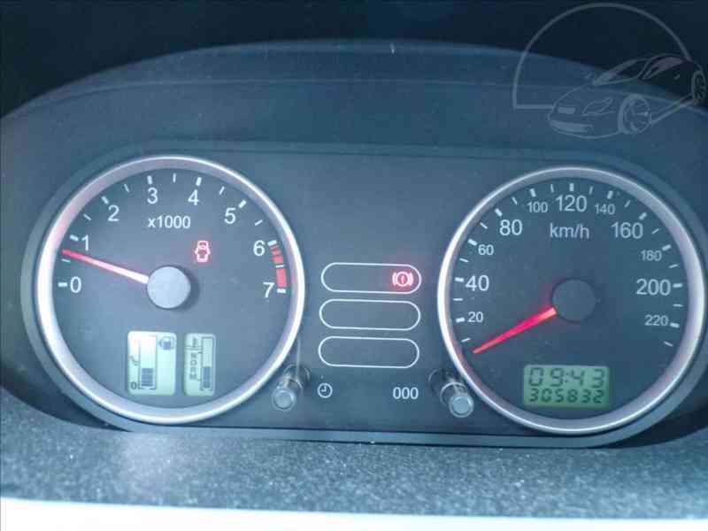 Ford Fiesta 1,4 i KLIMATIZACE - foto 6