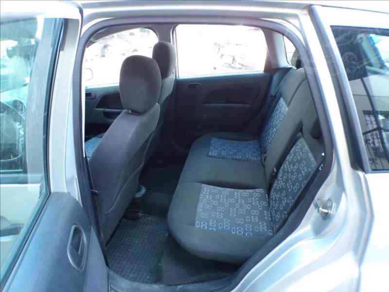 Ford Fiesta 1,4 i KLIMATIZACE - foto 9
