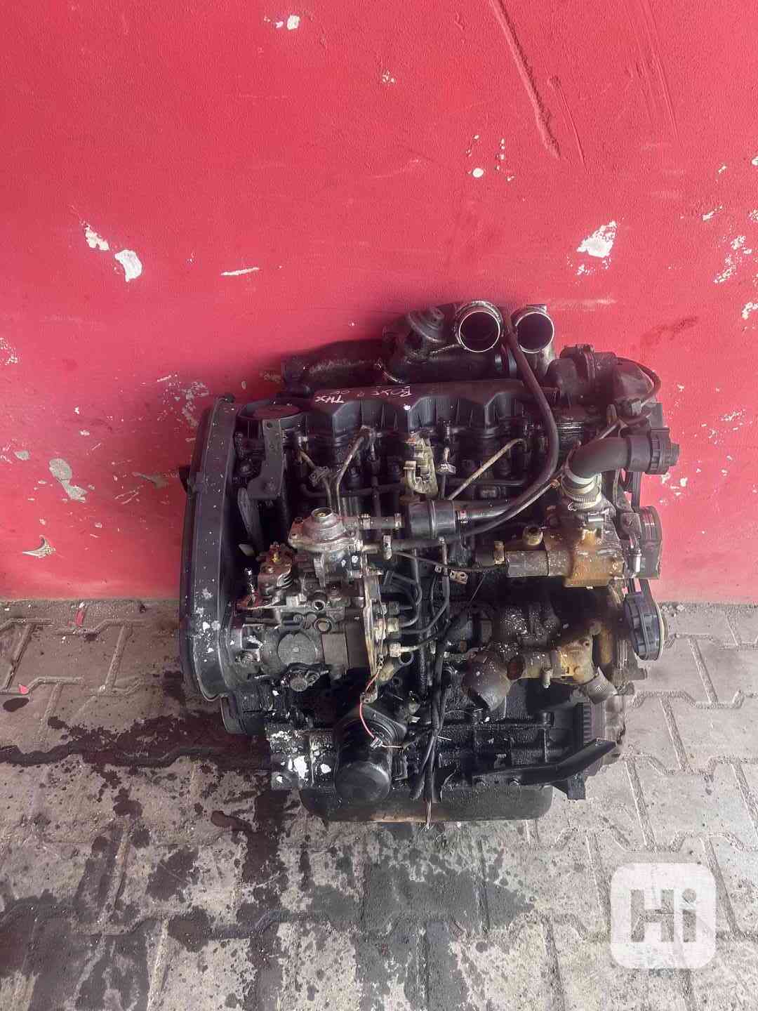 Motor 2,5TD 79KW THX Peugeot Citroen prodám záruka - foto 1