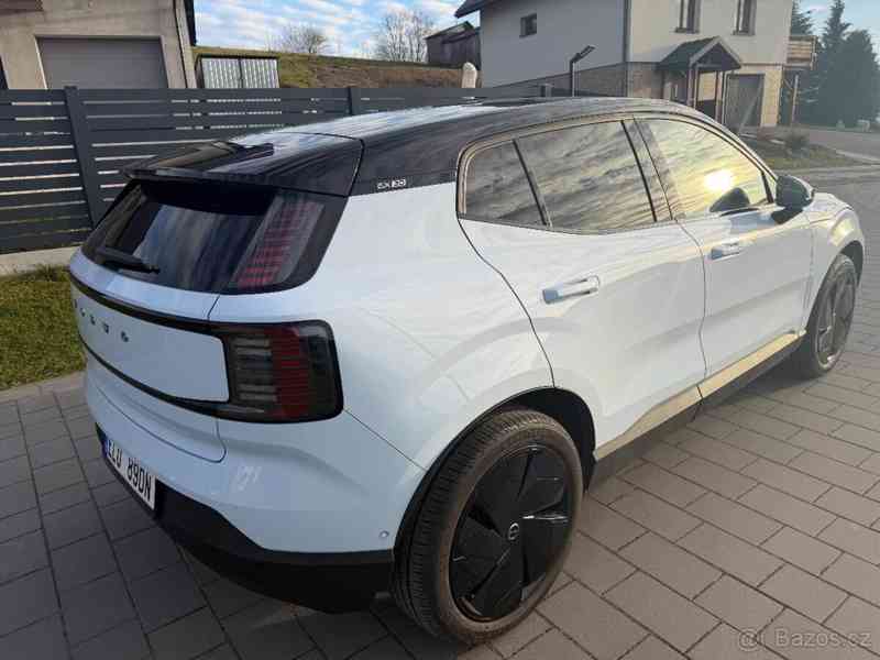 Volvo EX30 twin performance ultra - foto 3