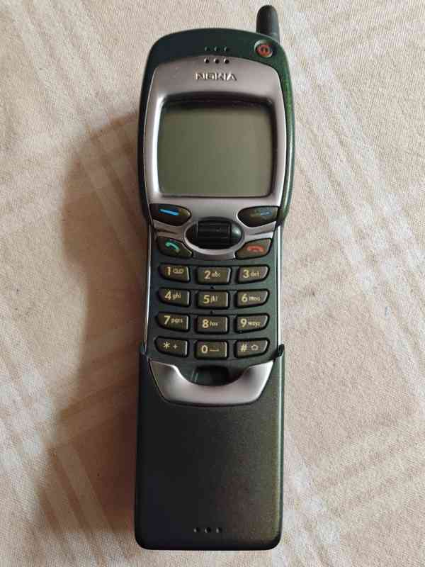 Mobilní telefon Nokia 7110 - foto 2