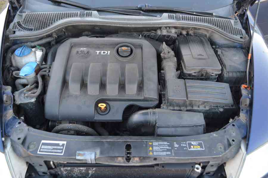 Š.Octavia II 1.9 TDi 77kw, Elegance, ESP, 6x airbag, Tažné,  - foto 13