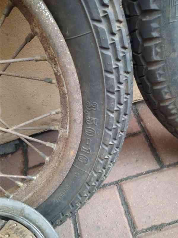 JAWA kompletní kola 16“ (3 ks) originál i původní stav  - foto 20