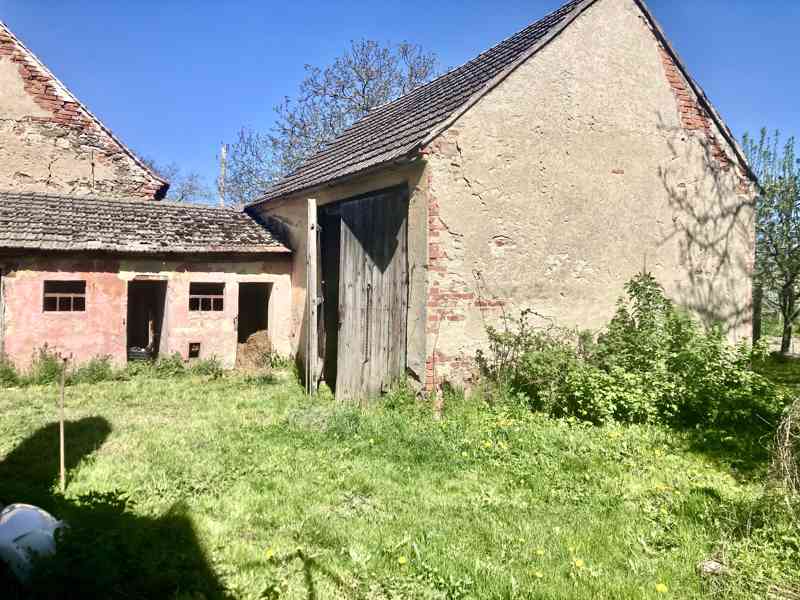 Dům k rekonstrukci v obci Ratibořice na Moravě - foto 6