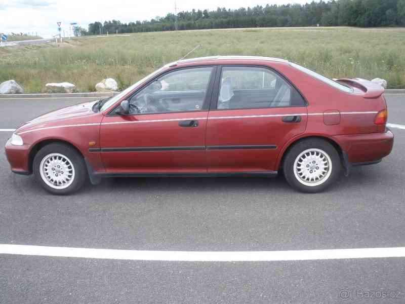 Honda Civic 1,6   ESi (sedan,r.v. 1992 ) - foto 4
