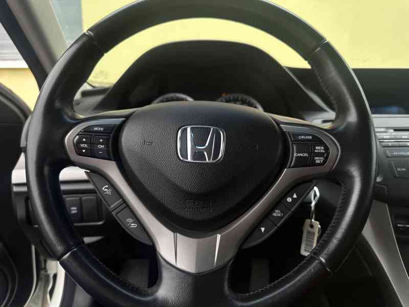 Honda Accord 2.4i-VTEC 148kW/8G/Executive - foto 23