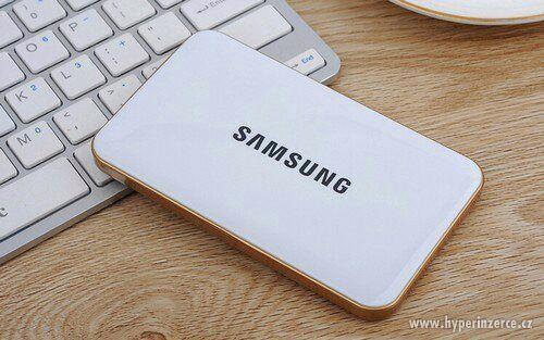 Univerzální nabíječka Samsung tenká přenosná - power bank - foto 3