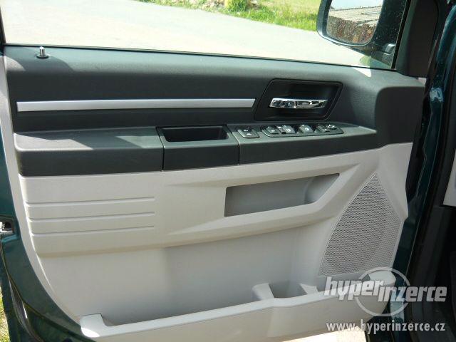 Chrysert Town Grand Caravan 3,8 SXT Stown Go 2009 - foto 9
