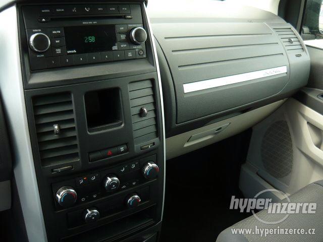 Chrysert Town Grand Caravan 3,8 SXT Stown Go 2009 - foto 18