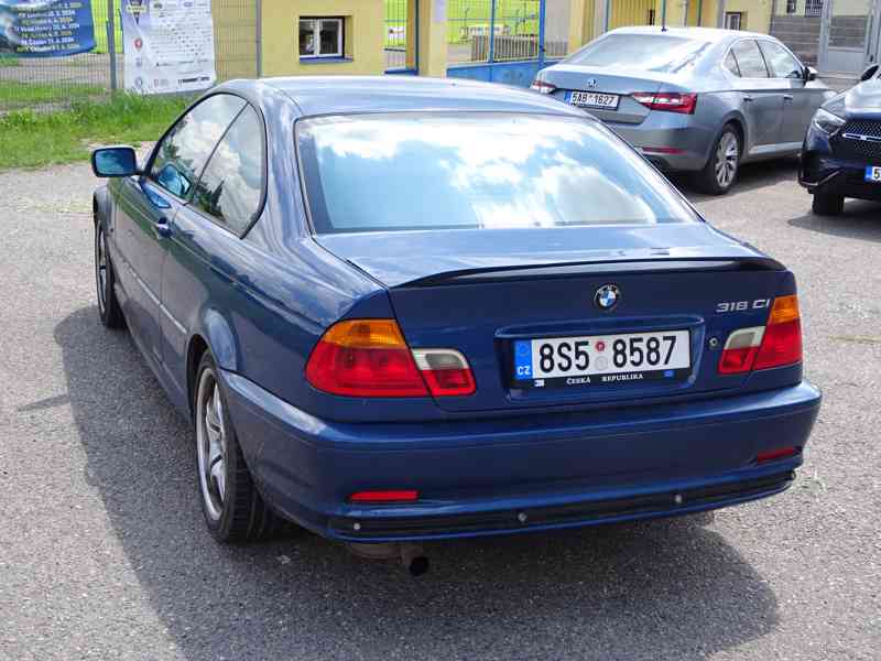 BMW 318 CI r.v.2000  - foto 4