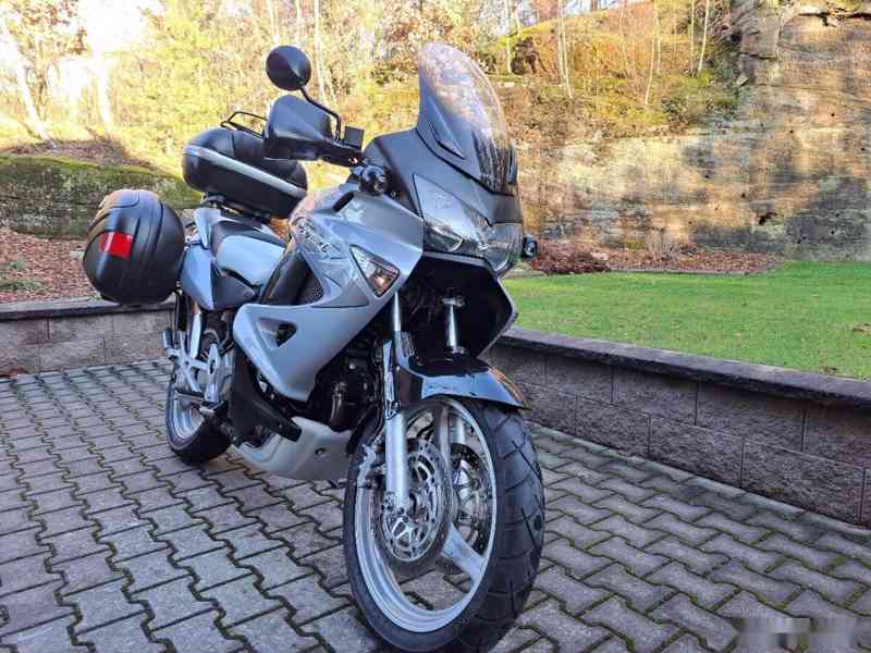 Honda XL 1000 V Varadero - SUPER SATV - 109 900 KČ - foto 13