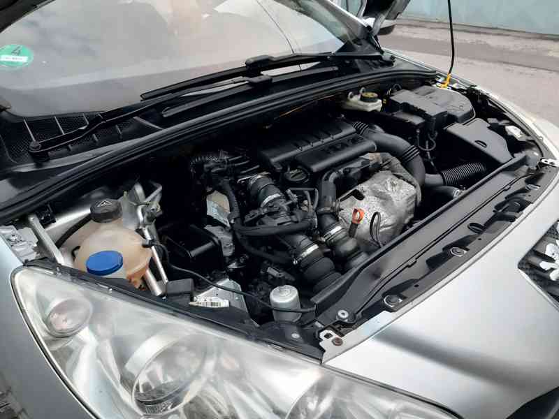 PEUGEOT 308SW KOMBI. 1,6HDI, KLIMA, NAVI, TEMPOMAT, TAŽNÉ - foto 16