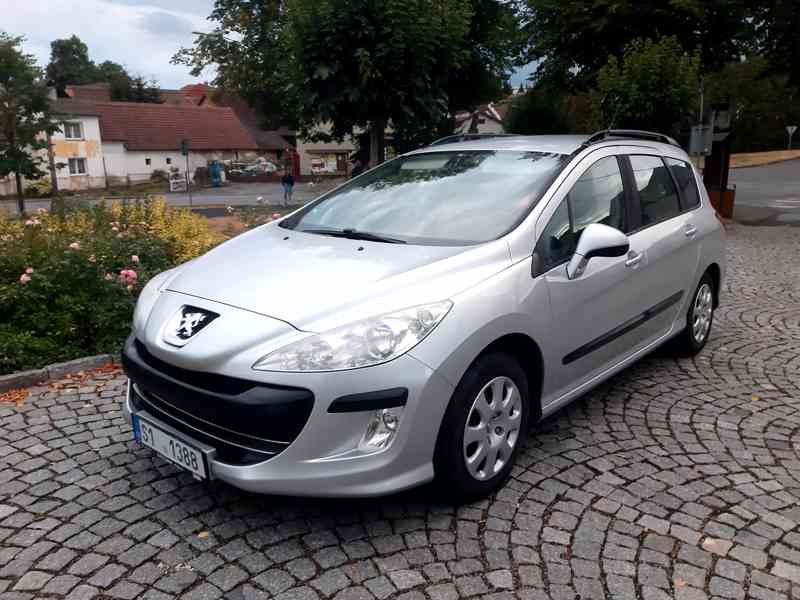 PEUGEOT 308SW KOMBI. 1,6HDI, KLIMA, NAVI, TEMPOMAT, TAŽNÉ - foto 1