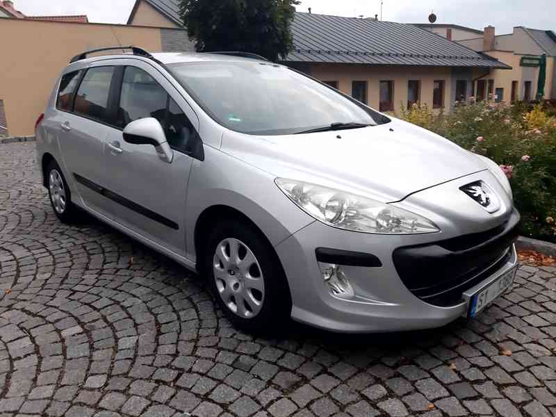 PEUGEOT 308SW KOMBI. 1,6HDI, KLIMA, NAVI, TEMPOMAT, TAŽNÉ - foto 2