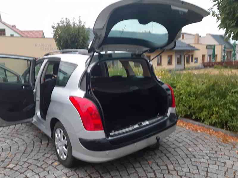 PEUGEOT 308SW KOMBI. 1,6HDI, KLIMA, NAVI, TEMPOMAT, TAŽNÉ - foto 4