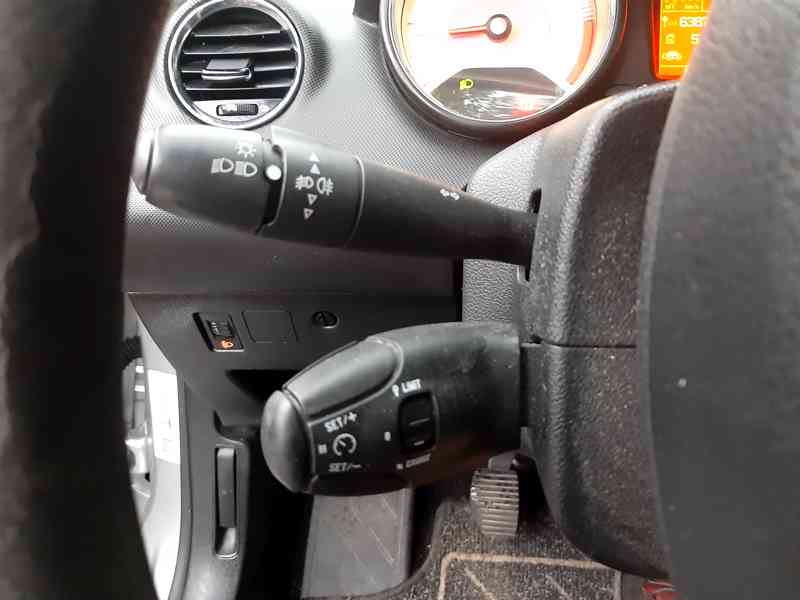 PEUGEOT 308SW KOMBI. 1,6HDI, KLIMA, NAVI, TEMPOMAT, TAŽNÉ - foto 18
