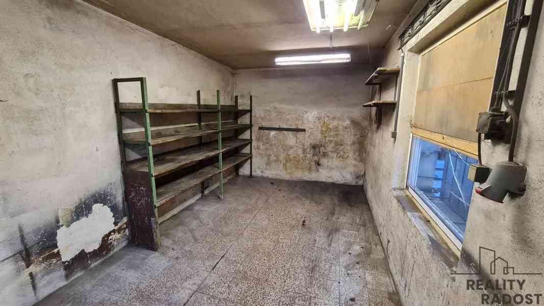 PRONÁJEM SKLADU - DÍLNY O VÝMĚŘE 25m2 v ADAST BLANSKO   - foto 3