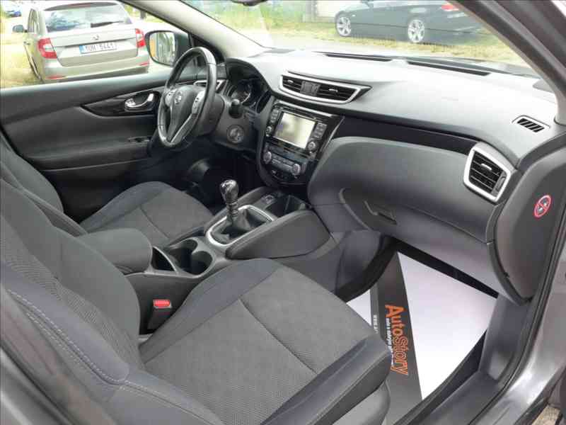 Nissan Qashqai 1,6 D 4x4 TEKNA NAVI 360 1.M - foto 10