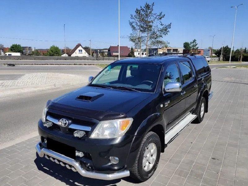 Toyota Hilux 2.5 D-4D 4x4 Sol 88kw - foto 6